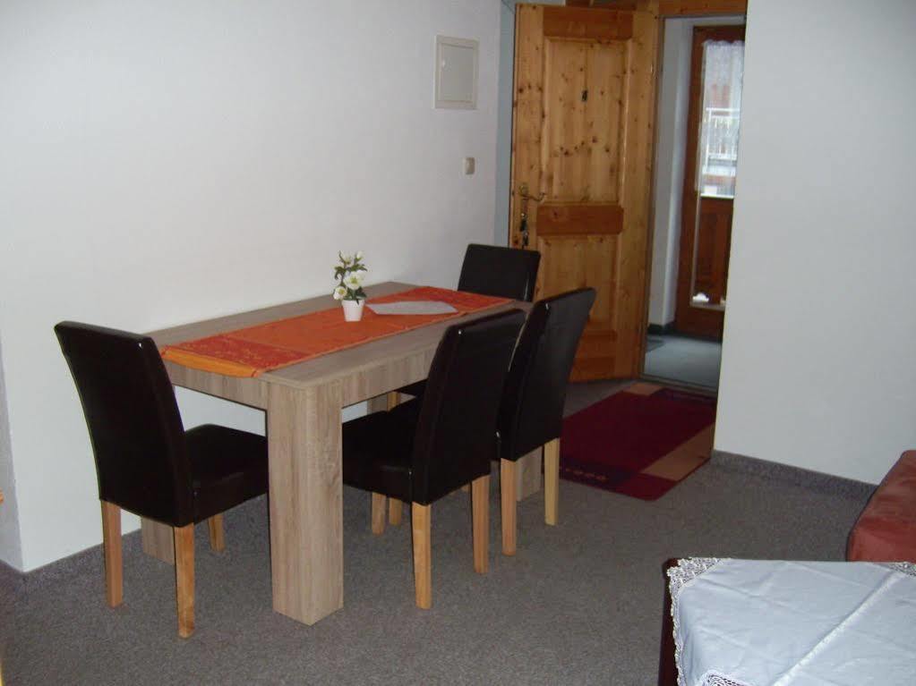 Haus Sonja Apartment Lermoos Bagian luar foto